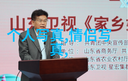 少女时代泰妍在同一天给人不同感觉 直发与盘发效果