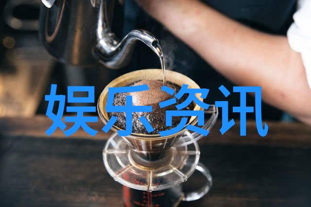 全能影视电影冷血追击发布自然风格海报展现一百种生存方式下的智慧复仇故事