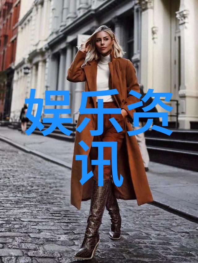 艺术复原技巧通过手机应用快速定位并获得高清版画作的途径是什么