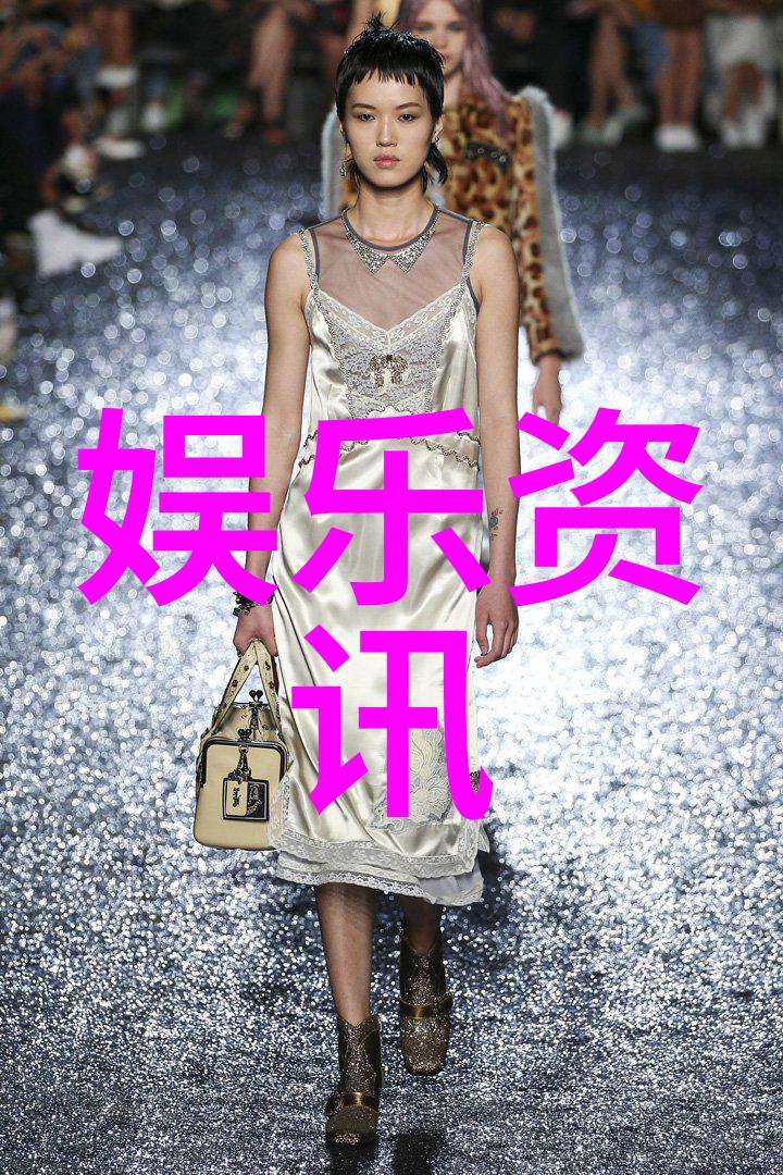 明月照我心社会篇腾讯视频与胖熊携手打造折腰由天津有容乐影视文化传媒有限公司制作邓科南镇联袂编剧邓科高