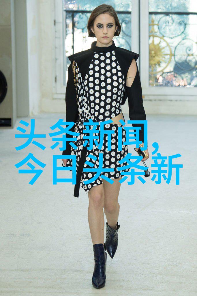 美女写真集-光影中的艳丽探索现代美女写真集的艺术与魅力