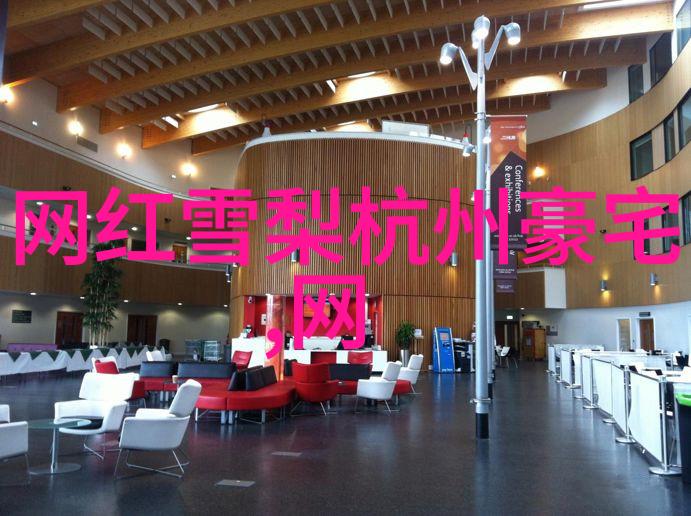 班主任的两只大白兔守护学习与温暖心灵