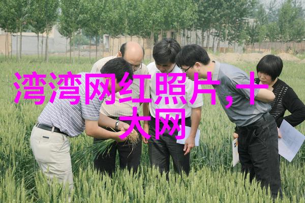 淄博烧烤心情低落说说在社会的海洋中漂泊偶遇一家淄博烧烤店它的热辣风味如同灯塔一般指引我走出阴霾享受生