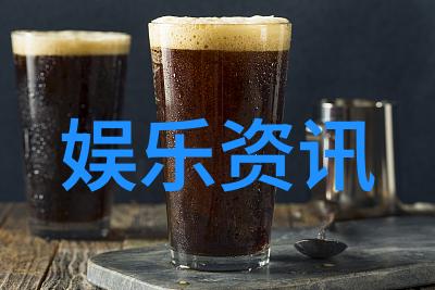 王源学院风释出慵懒恣意展现英伦复古魅力