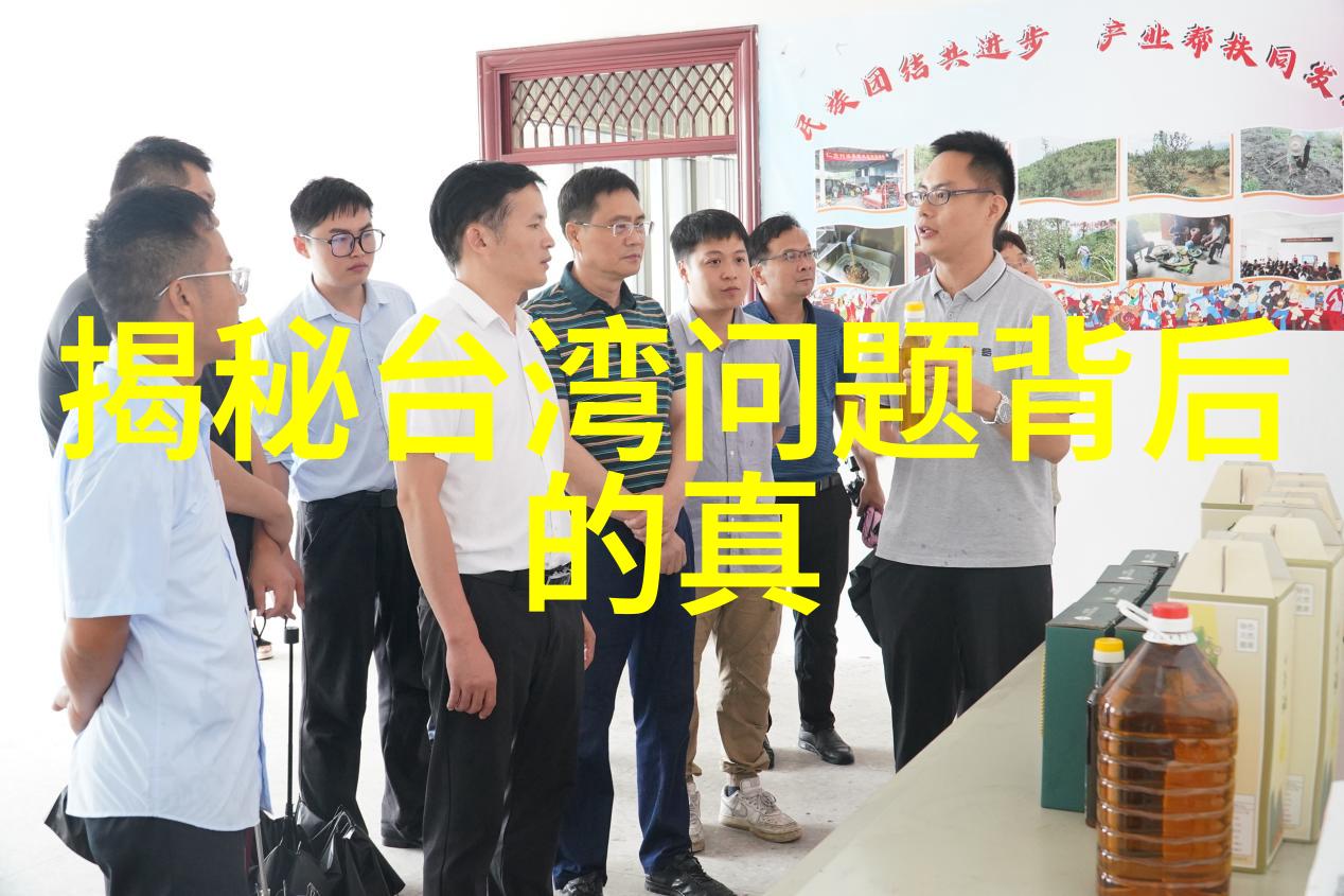 时尚中国2021城市之星国剧颁奖礼如同璀璨夜空陶红荣获最佳女主角的她如同闪耀的北斗引领着华丽的戏剧风