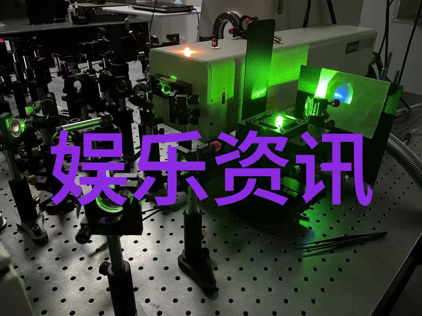 演艺圈的魅惑者明星光芒与舞台魅力