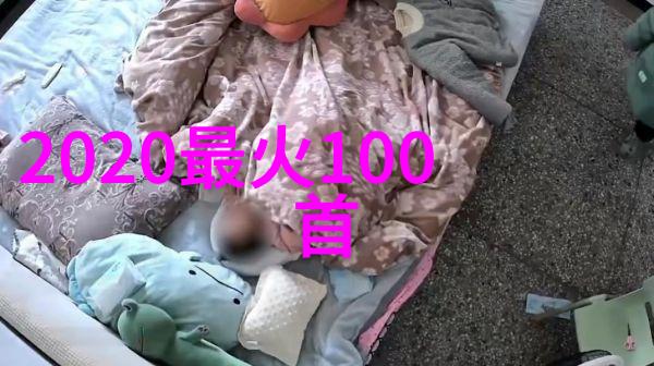 日本写真集中哪些元素构成了其独特风格