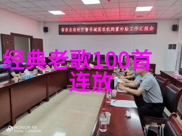 娱乐圈大佬有多变态天涯谭卓皮衣马尾硬核助阵阿丽塔自曝是资深科幻迷