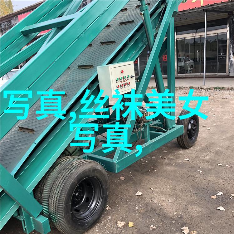 网红雪梨整容前她曾经的模样是怎样的
