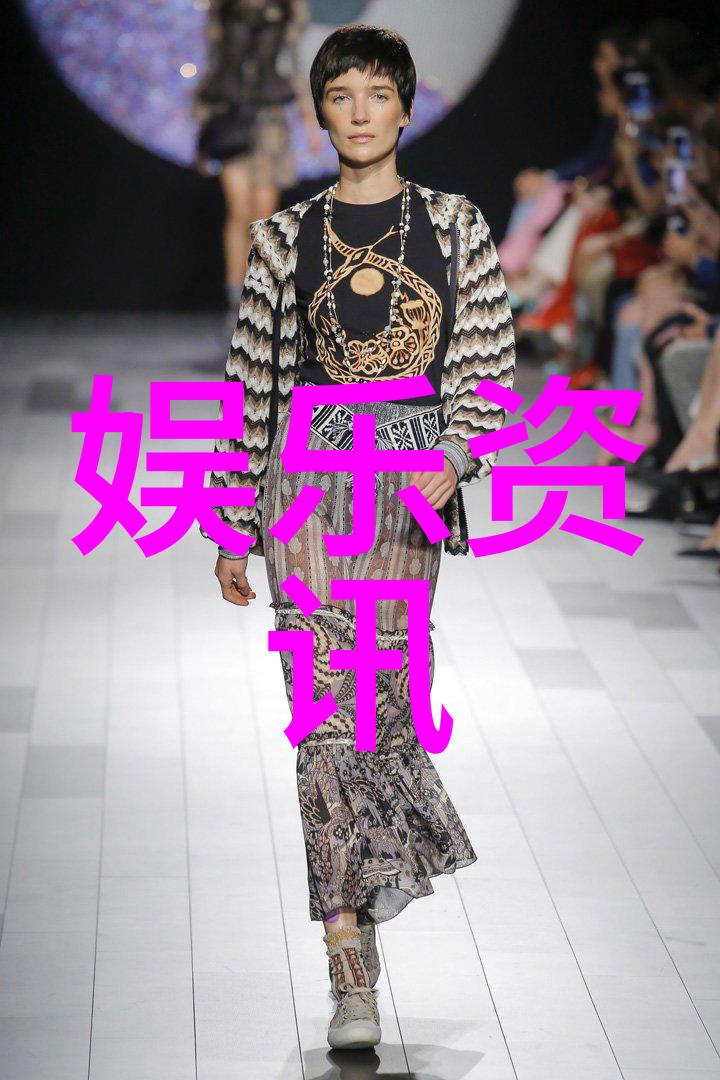 时尚比基尼夏季女装必备