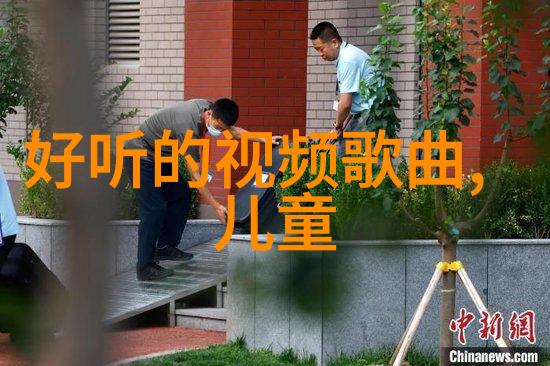 今日娱乐头条明星私生活爆料电影新作热映与音乐节盛况
