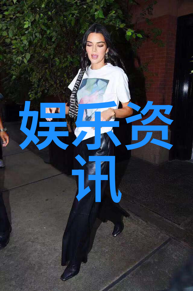 古斯塔沃杜尔蒂科夫斯基执导的电影黑暗骑士在全球多个国家公映观众纷纷给予好评并成功打破票房记录