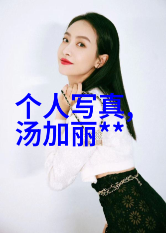 宫廷斗争与民间风俗如何在古装片中营造沉浸式体验