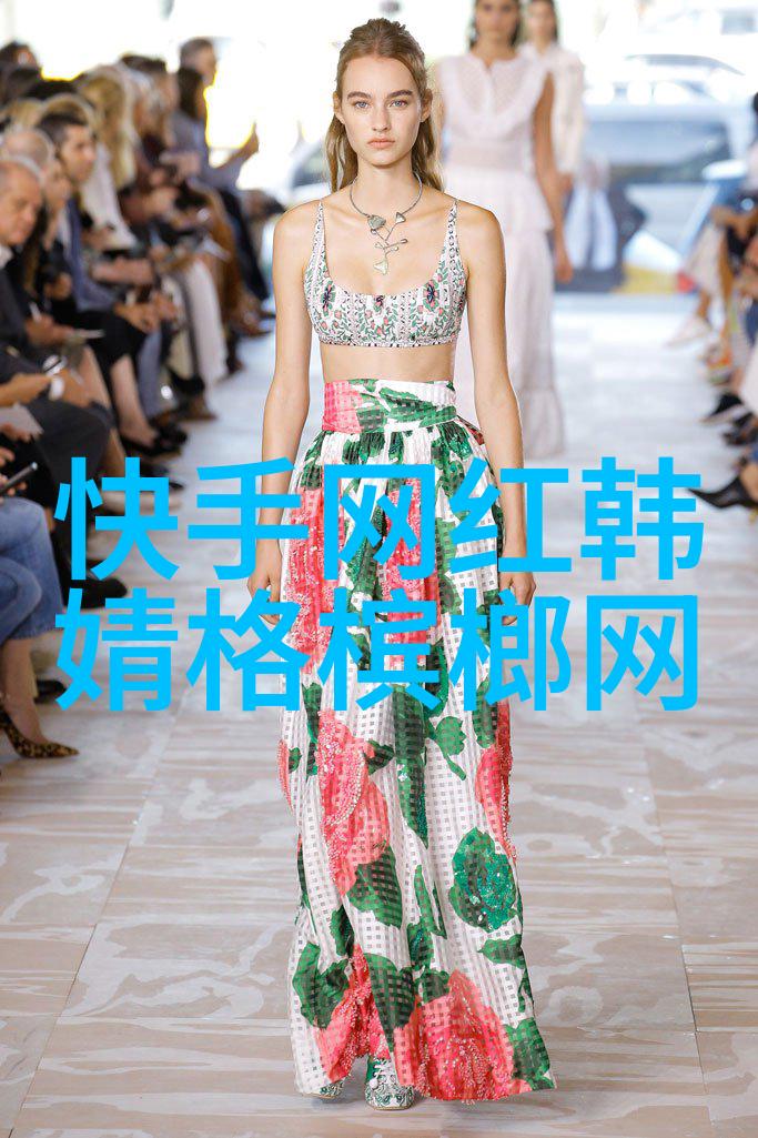 时尚王陶思航实至名归之姿脱颖而出她的名字在世界亚裔小姐第33界选美大赛中响起光芒万丈冠军之光她灿烂夺