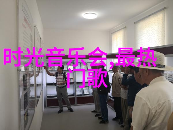 深邃星空下的秘密画卷