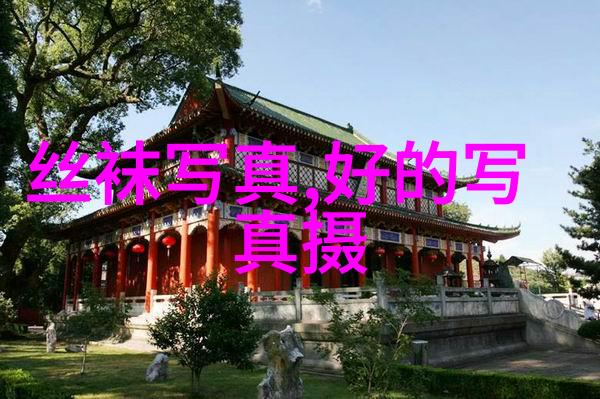 火热旋律与静谧回响2022年音乐界的反差之作