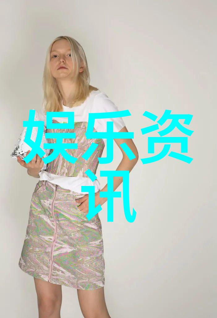 百川综艺季何炅嘴瓢失误说古筝演皱反问出错笑场却让网友称赞