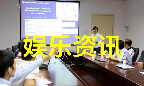美女主播热度爆表朱丹柳岩李蜜朱珠齐聚一堂激光笑容照亮夜空