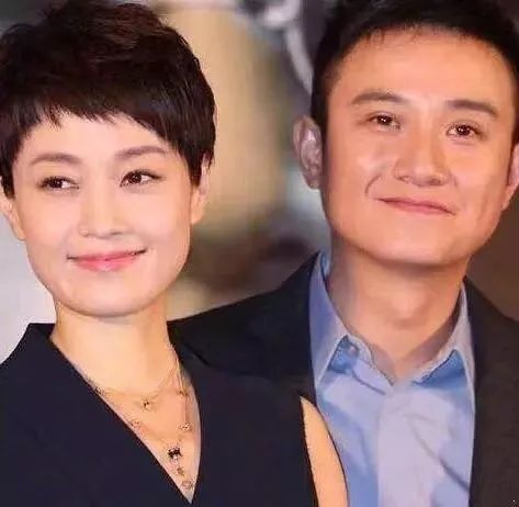 港台娱乐八卦台湾男神贺军翔的爱情秘史台湾男神贺军翔的浪漫情史