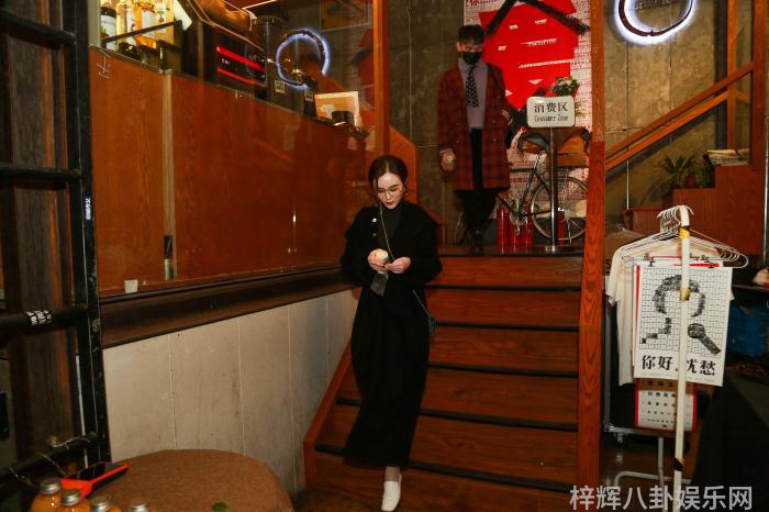 时尚比基尼系列夏日沙滩风情